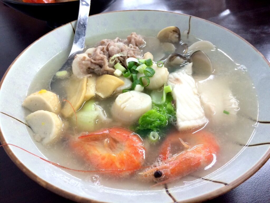 海鮮肉麺
